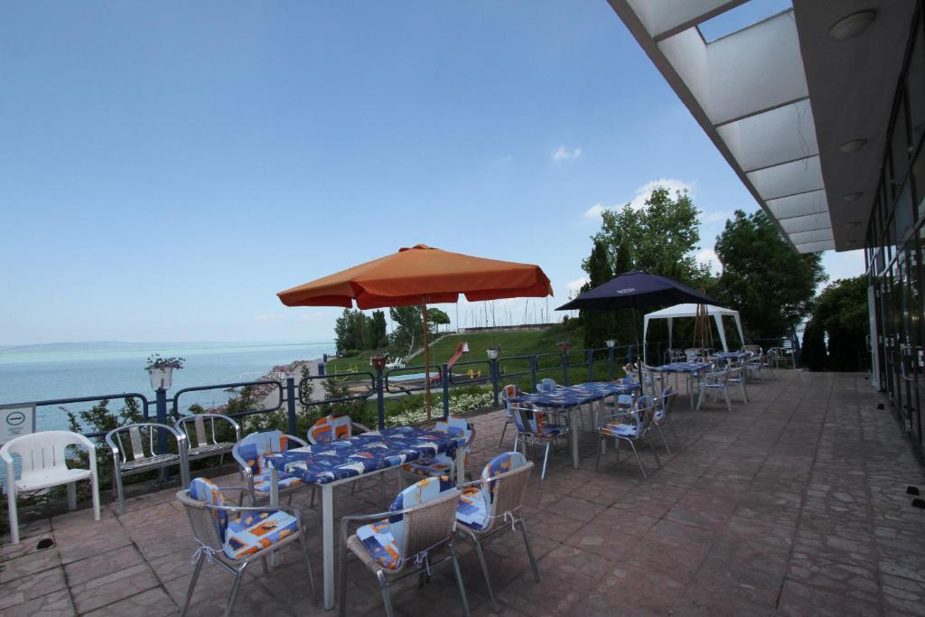 Hotel Molo Siófok Esterno foto
